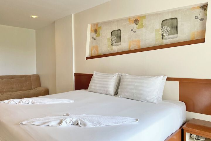 Room 30 of 117