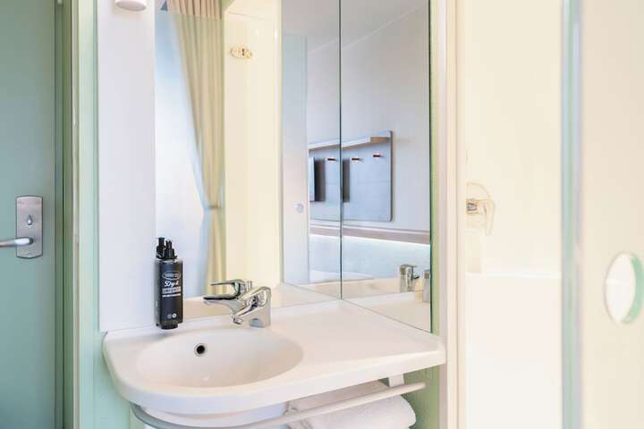 Bath Photo