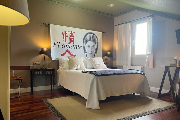 Room 11 of 41
