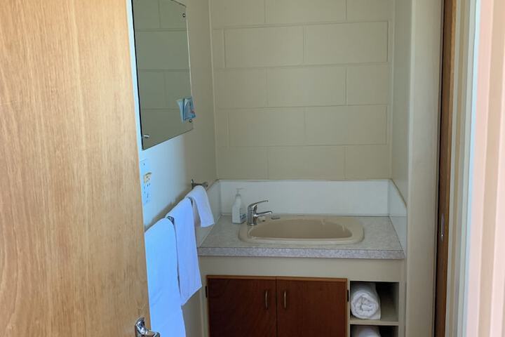 Room 18 of 33