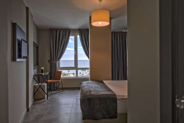 Room 14 of 62