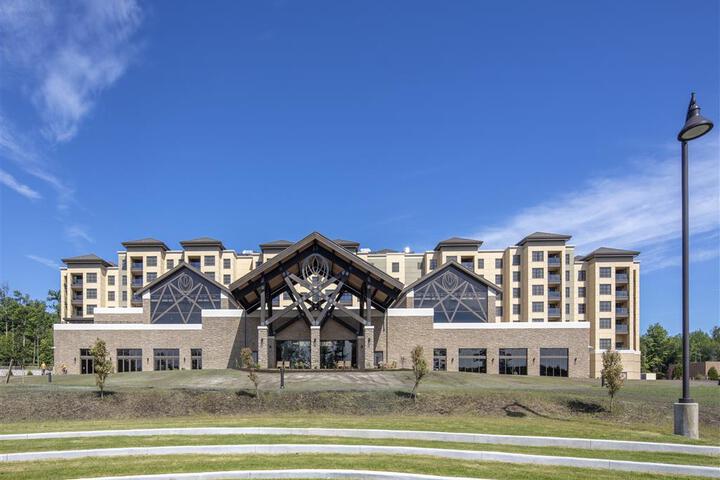 Hotel 4 of 15