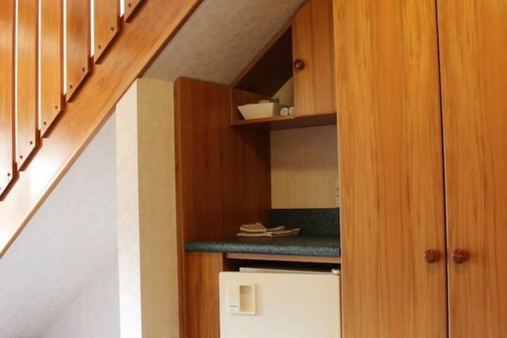 Room 34 of 63
