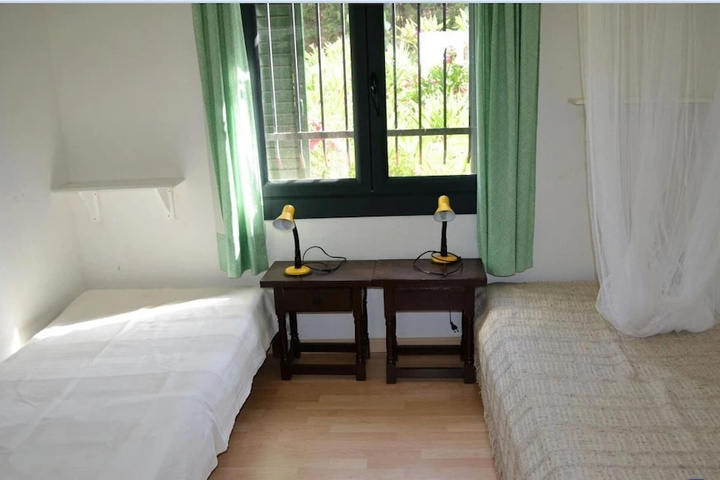 House - 3 Bedrooms with Sea views - 107831