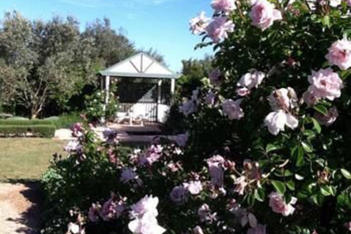 Hotel Exterior 2 of 10