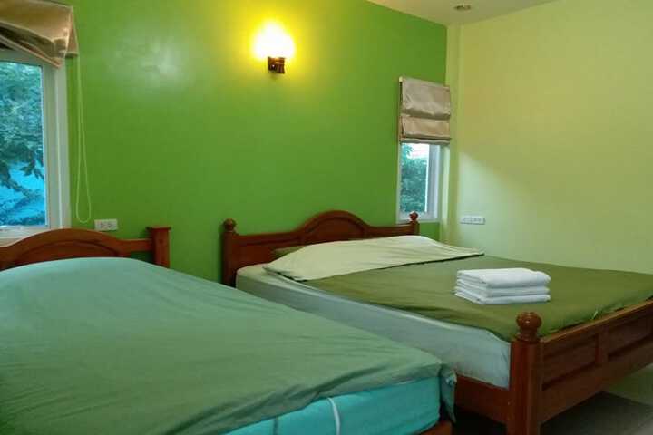 Room 3 of 33