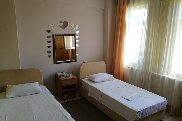 Room 3 of 24