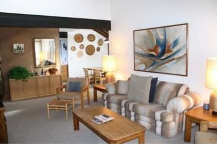 Room 15 of 40