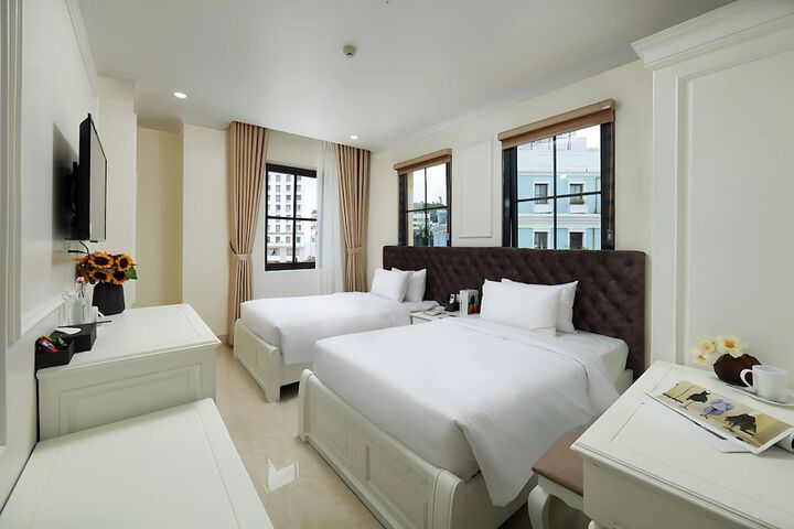 Room 14 of 39
