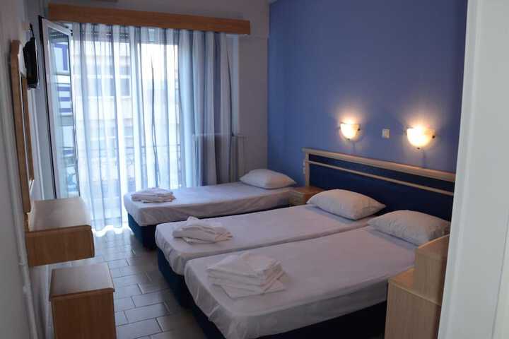 Room 26 of 49