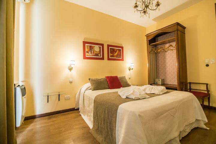Room 3 of 31
