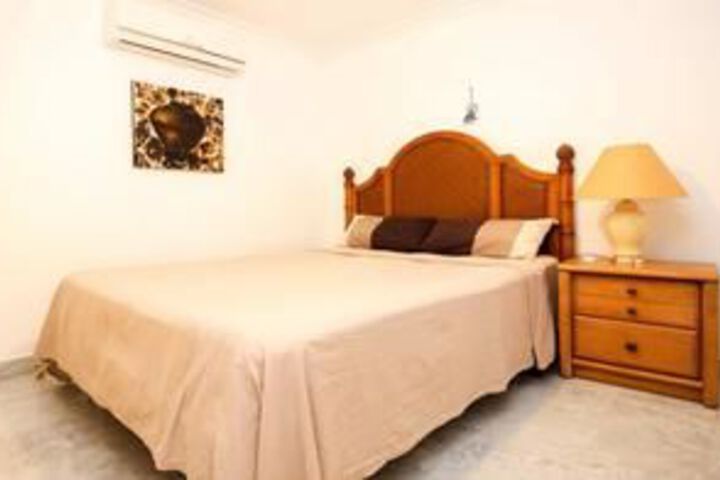 Room 30 of 73