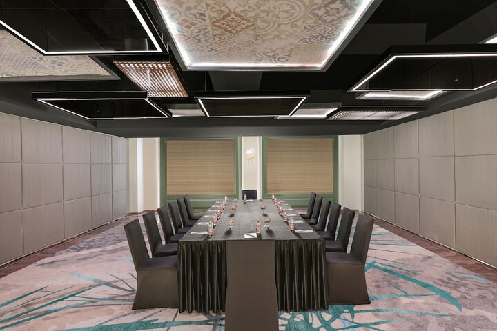 Ballroom/Hall 82 of 85