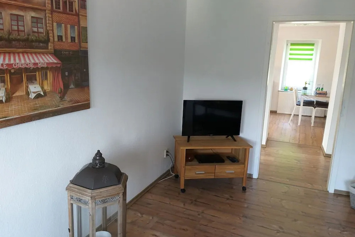 Room 9 of 19