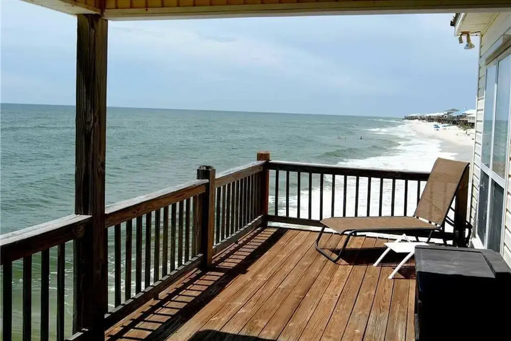 Beach 8 of 11