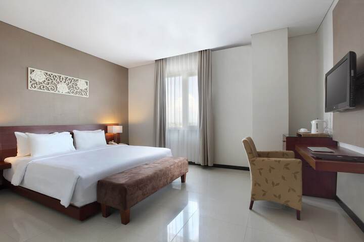 Room 20 of 38