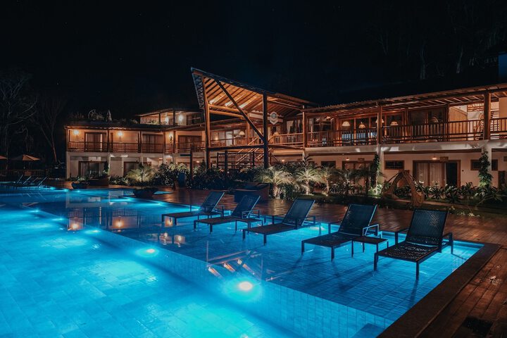 Pool 31 of 67