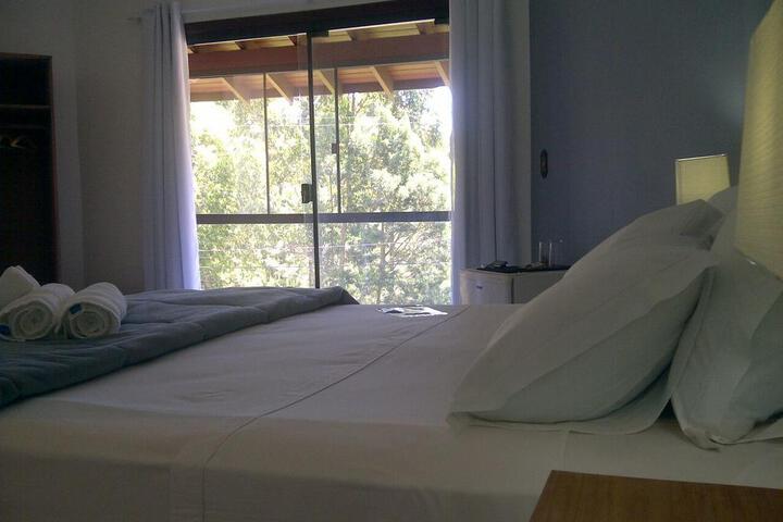Room 14 of 23