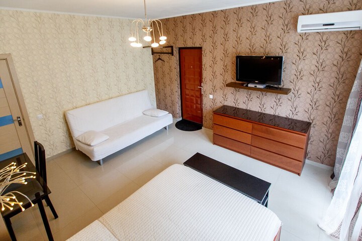 Room 18 of 64