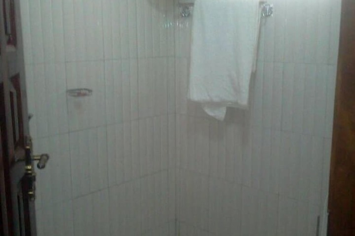 Room 8 of 24