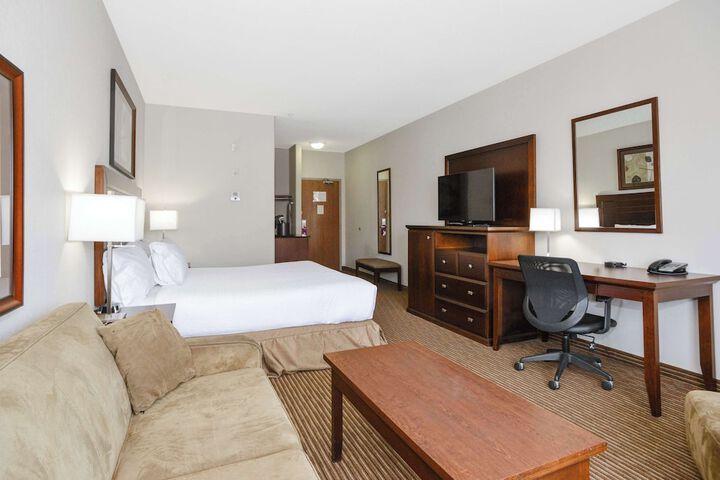 Room 14 of 42