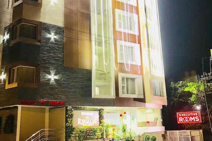 Photo of Regalia Inn & Suites