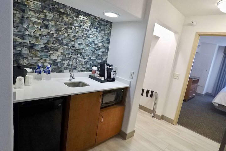 Minibar