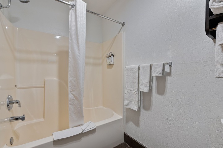 Room 54 of 153
