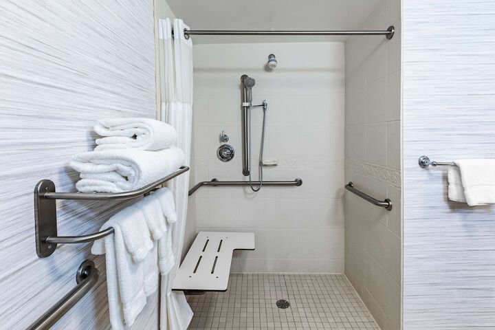 Bathroom shower