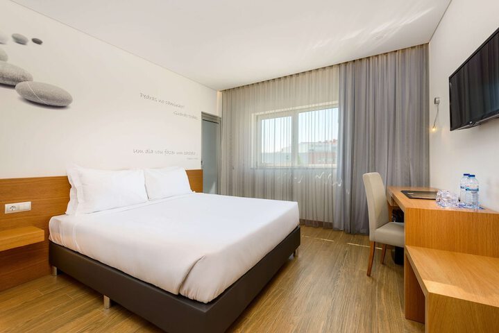 Room 14 of 47