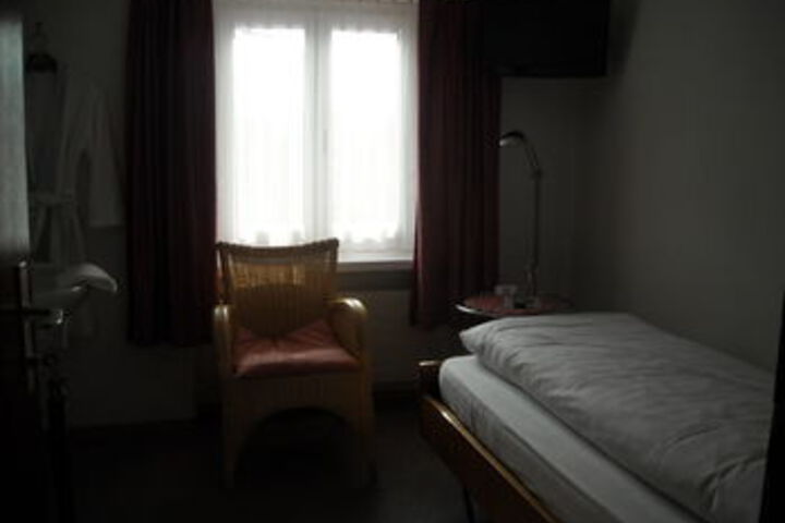 Room 41 of 81