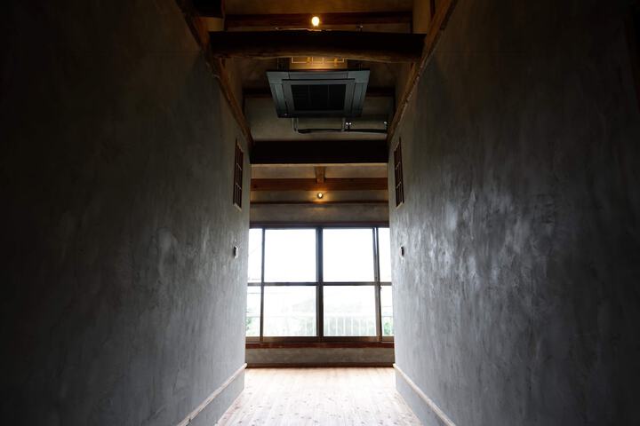 Ballroom/Hall 64 of 71