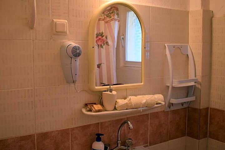 Photo 29