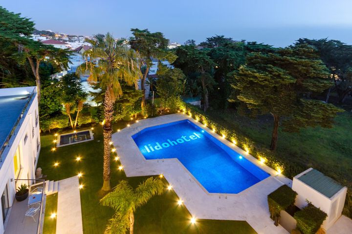 Pool 75 of 108