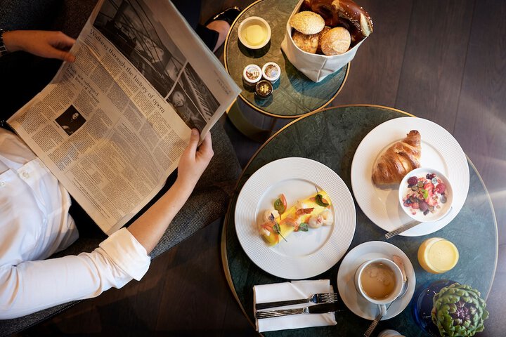 Breakfast/Coffee Service 80 of 104
