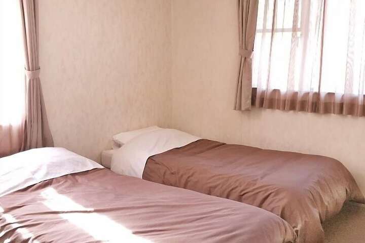 Room 30 of 69