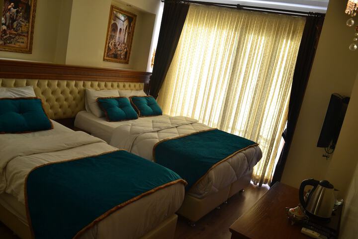 Room 26 of 63