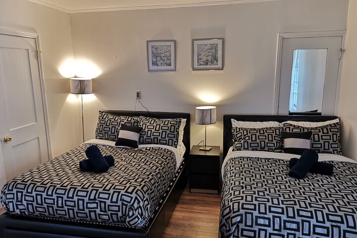 Room 6 of 38