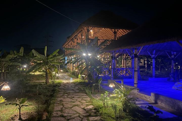 Hotel 7 of 8