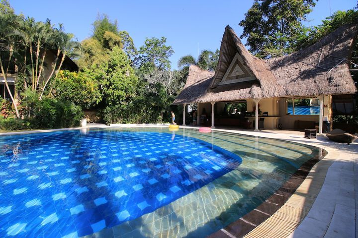 Pool 56 of 115