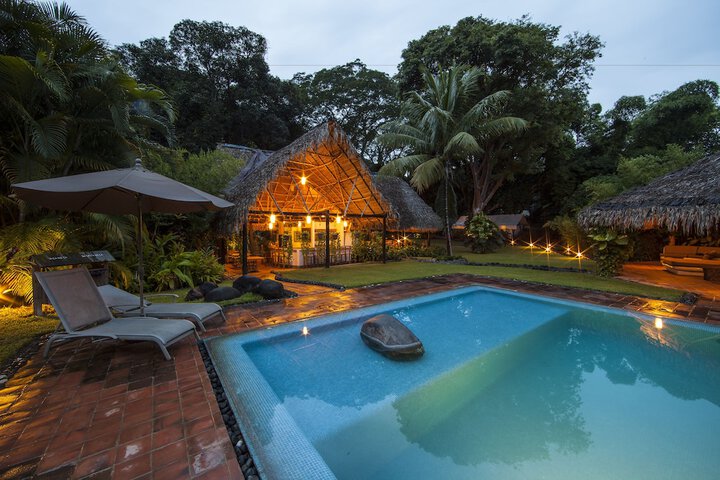 Pools & Facilities