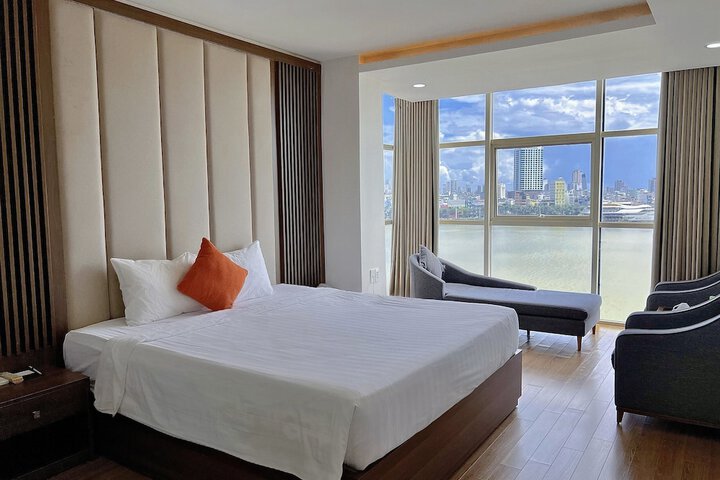 Room 22 of 50