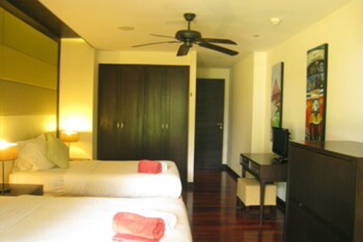 Room 30 of 42