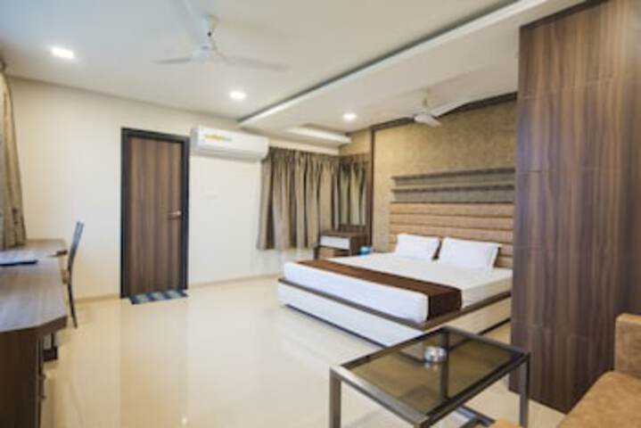 HOTEL SUDARSHAN RESIDENCY