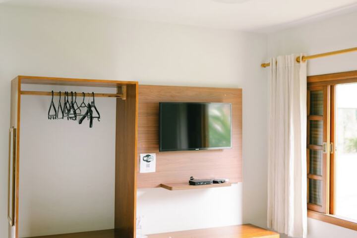 Room 25 of 79