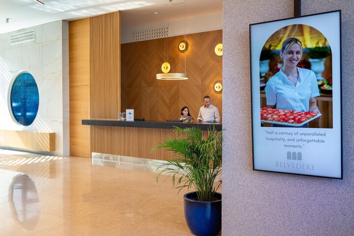 Guest Lobby