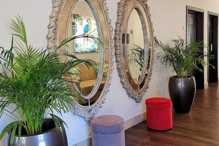 Hotel Interior 78 of 99