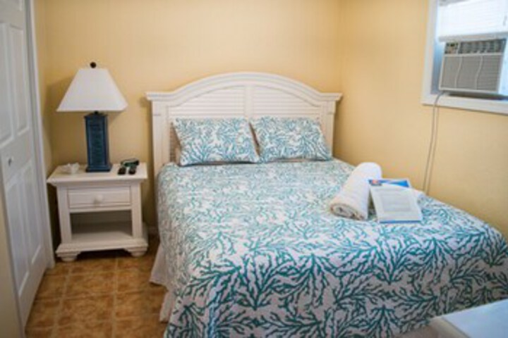 Room 15 of 15