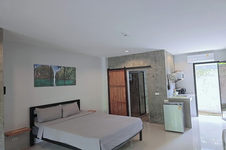 Room 5 of 57