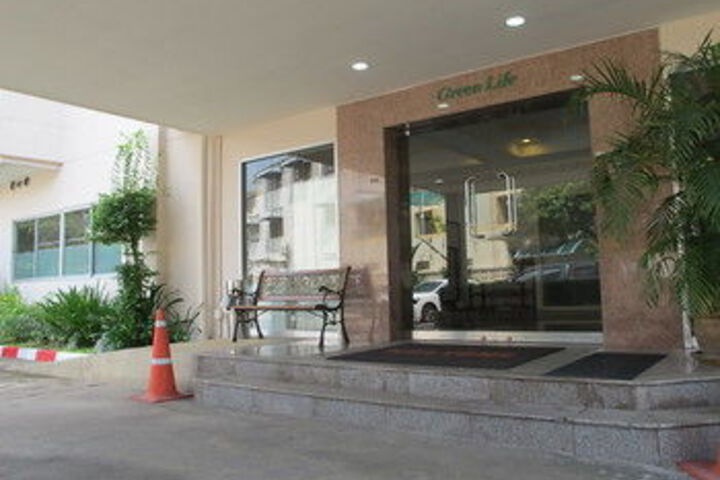 Hotel 13 of 25